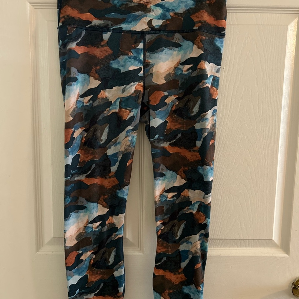 Fabletics Women’s  Multicolor Camouflage Leggings